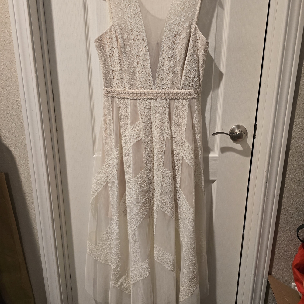 BCBGMaxAzria Cream Lace-Trim Dress